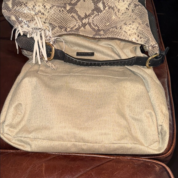 Isaac Mizrahi Cream and Black Snakeskin Hobo Bag - Picture 5 of 6